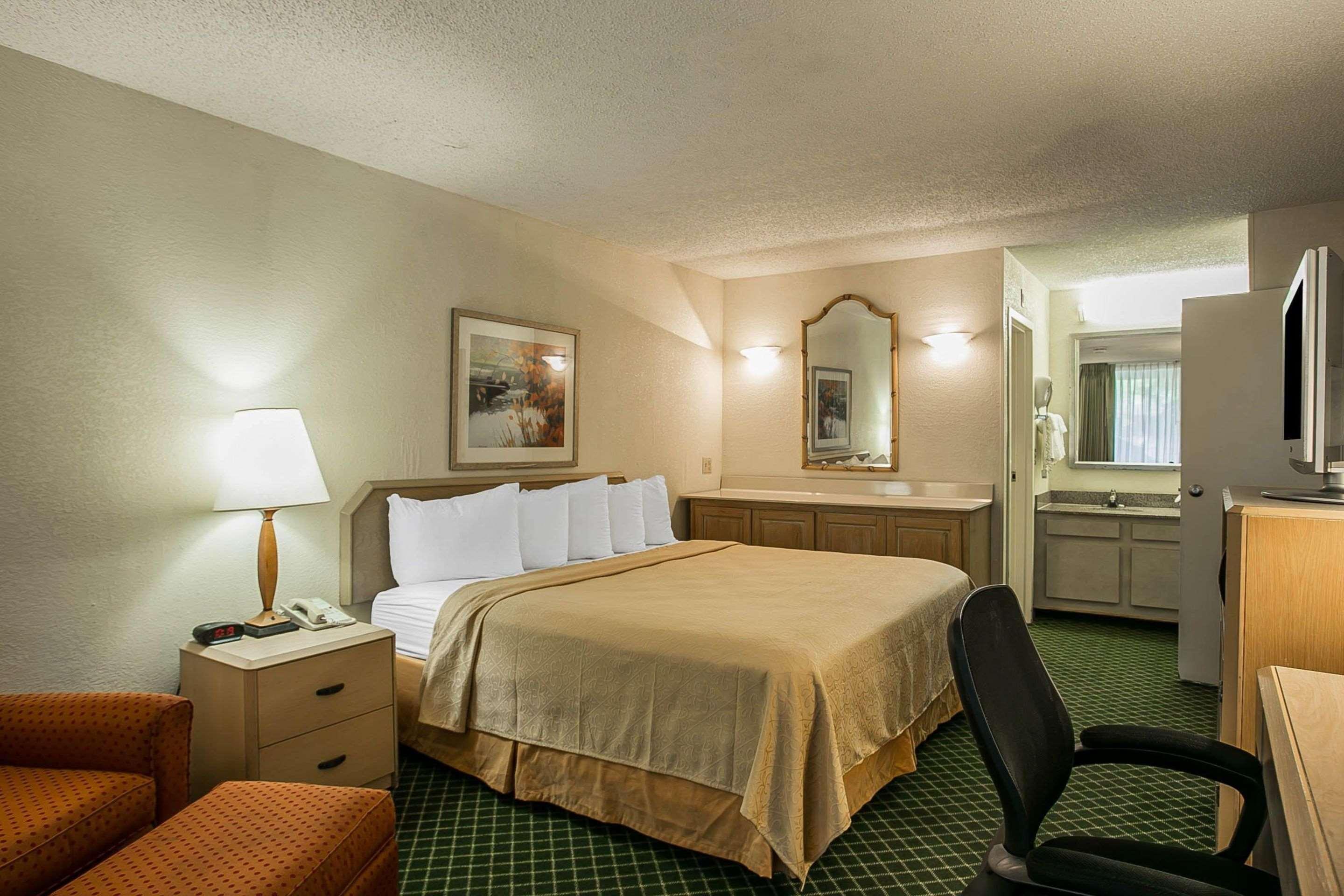 Quality Inn Съмтър Екстериор снимка